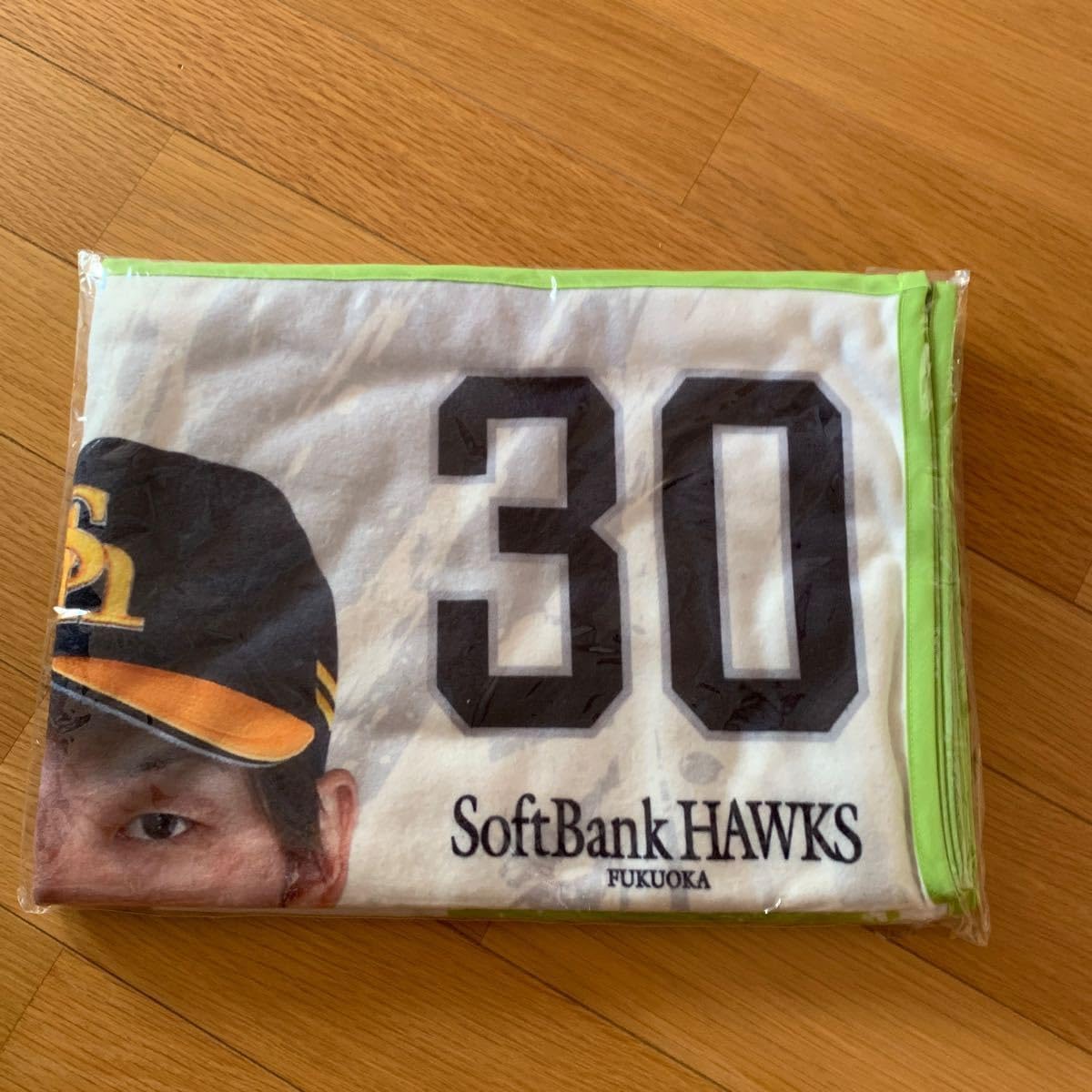 阪神タイガース× 全身を包み込む枕」 阪神タイガース柔らかな寝心地